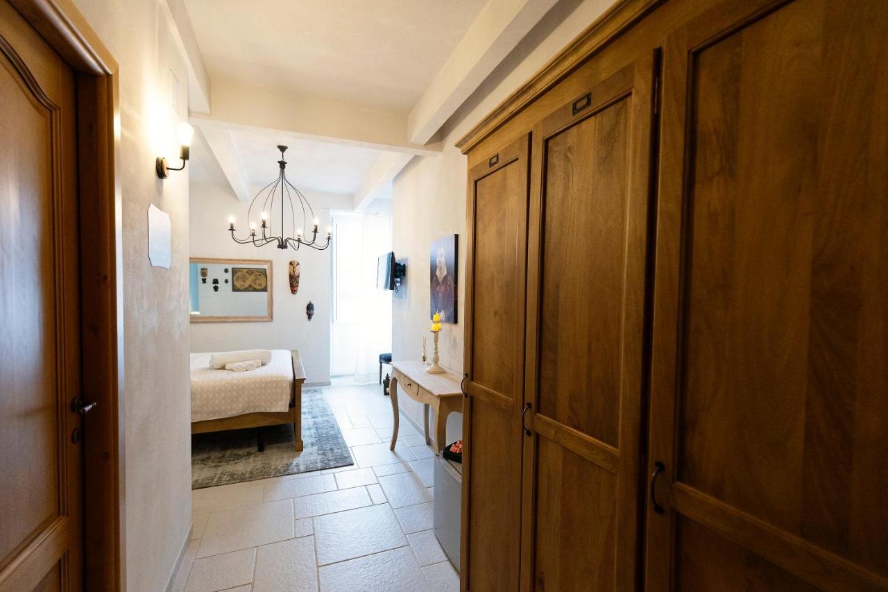 Palazzo Badiale History&Rooms Atella Εξωτερικό φωτογραφία