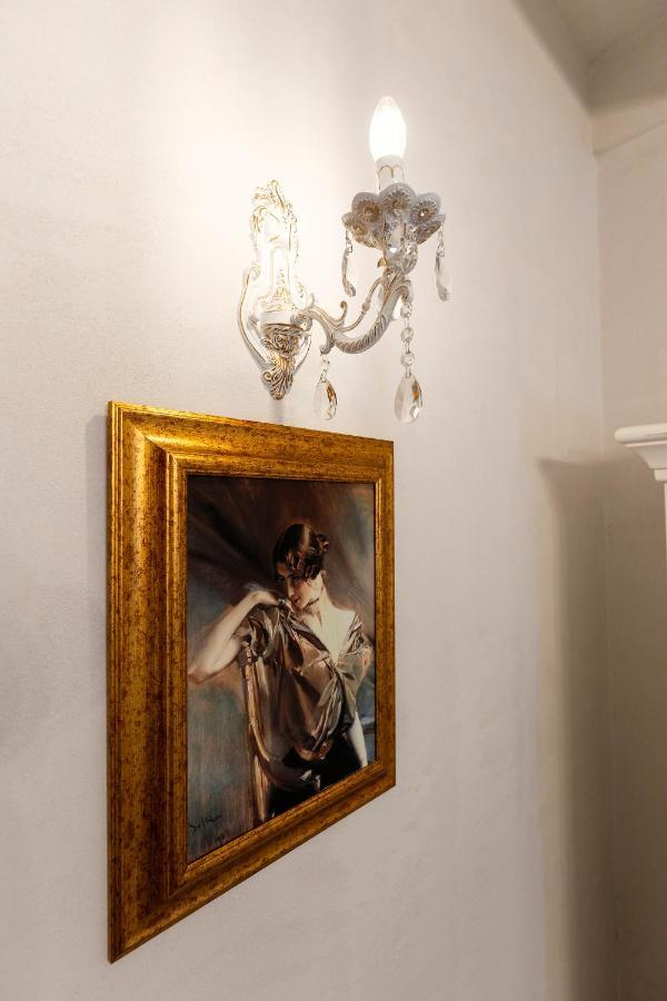 Palazzo Badiale History&Rooms Atella Εξωτερικό φωτογραφία